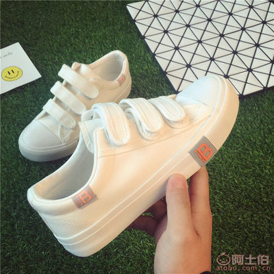易步3038 春季新風(fēng)尚，魔術(shù)貼女鞋引領(lǐng)休閑簡約潮流